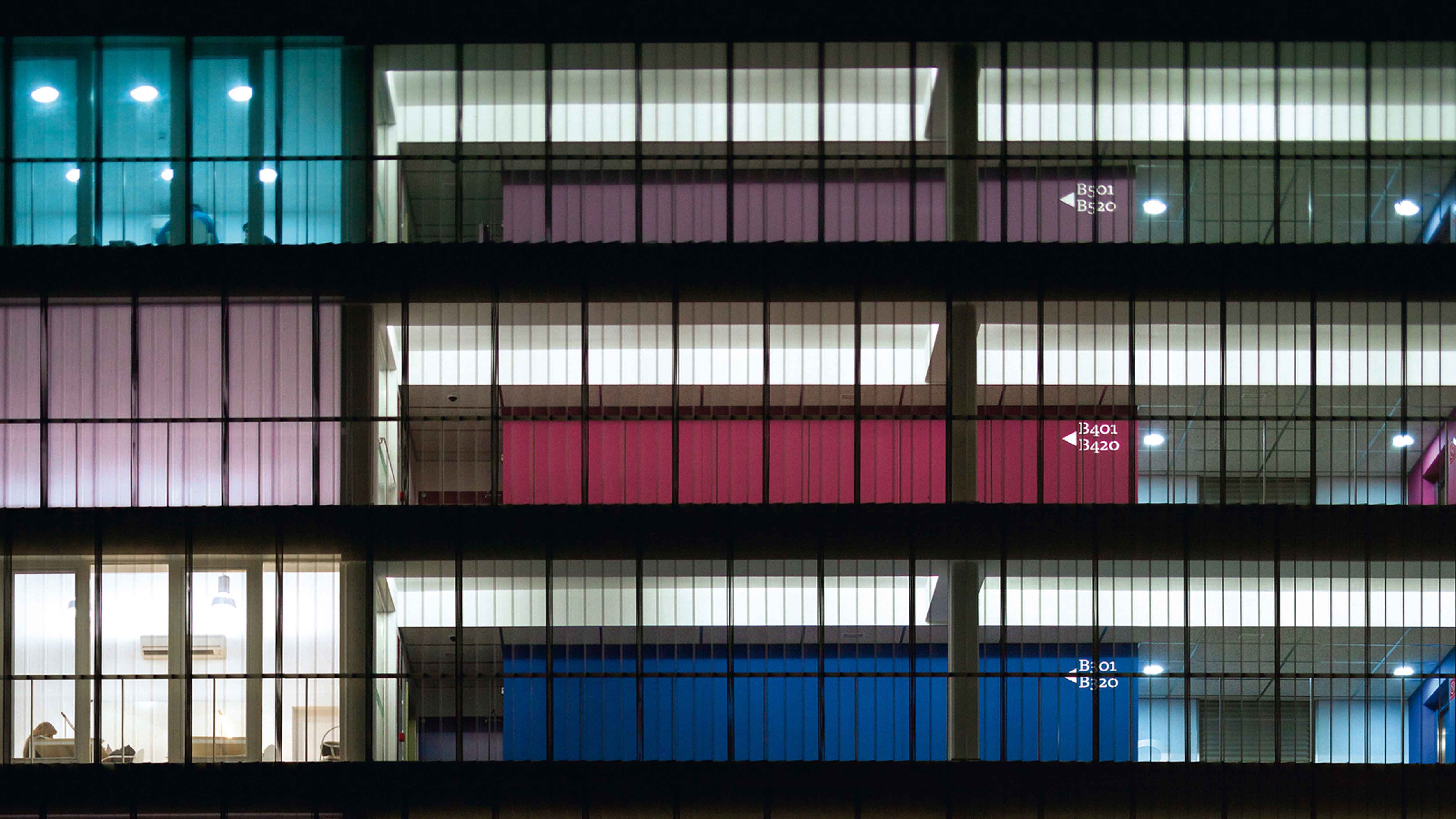 巴塞罗那 La Salle 大学校园学生公寓-0