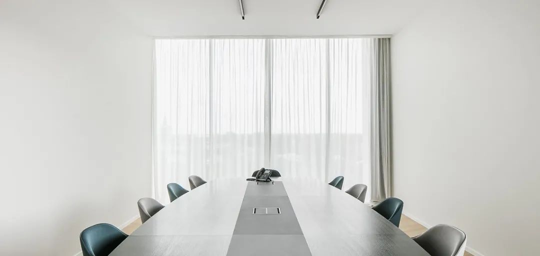 比利时式极简·宁静庇护所丨Evelyn Moreels-42