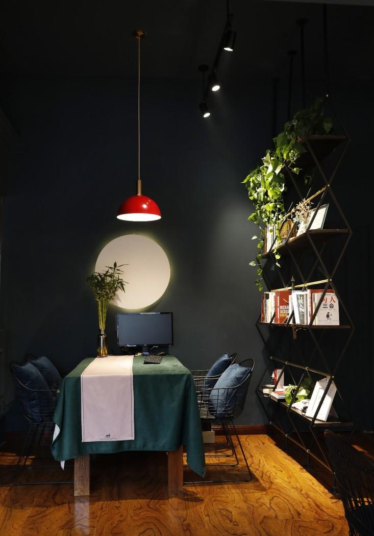 圣手婚礼接待处改造,摩登与古典的完美融合-18