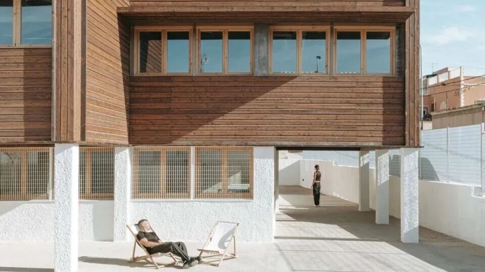 西班牙酒店 + 社会丨meii estudio-3