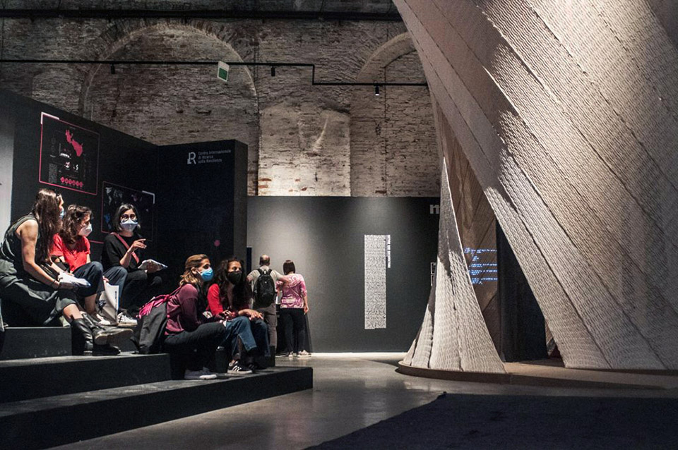 “消除建筑世界的不平等”展览丨意大利丨RebelArchitette协会-35