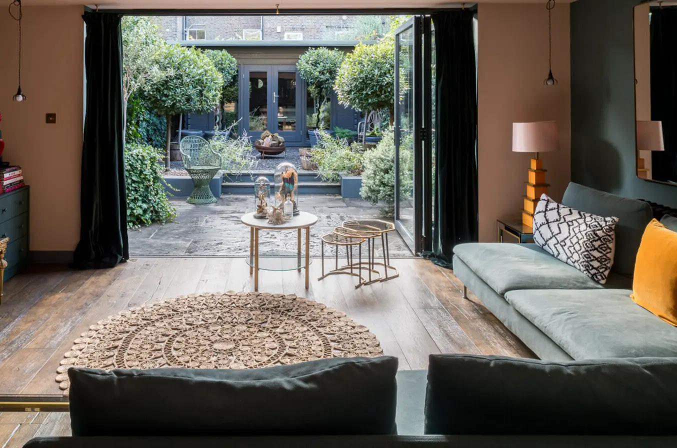 伦敦市区的理想工作室 | 家庭般的温馨办公空间-1