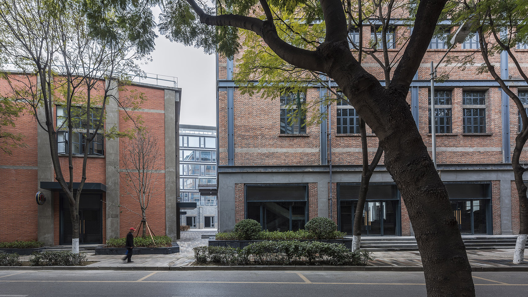 昆明彩云里艺术商业新生共同体 & 原昆明橡胶厂改造 / Kokaistudios-28