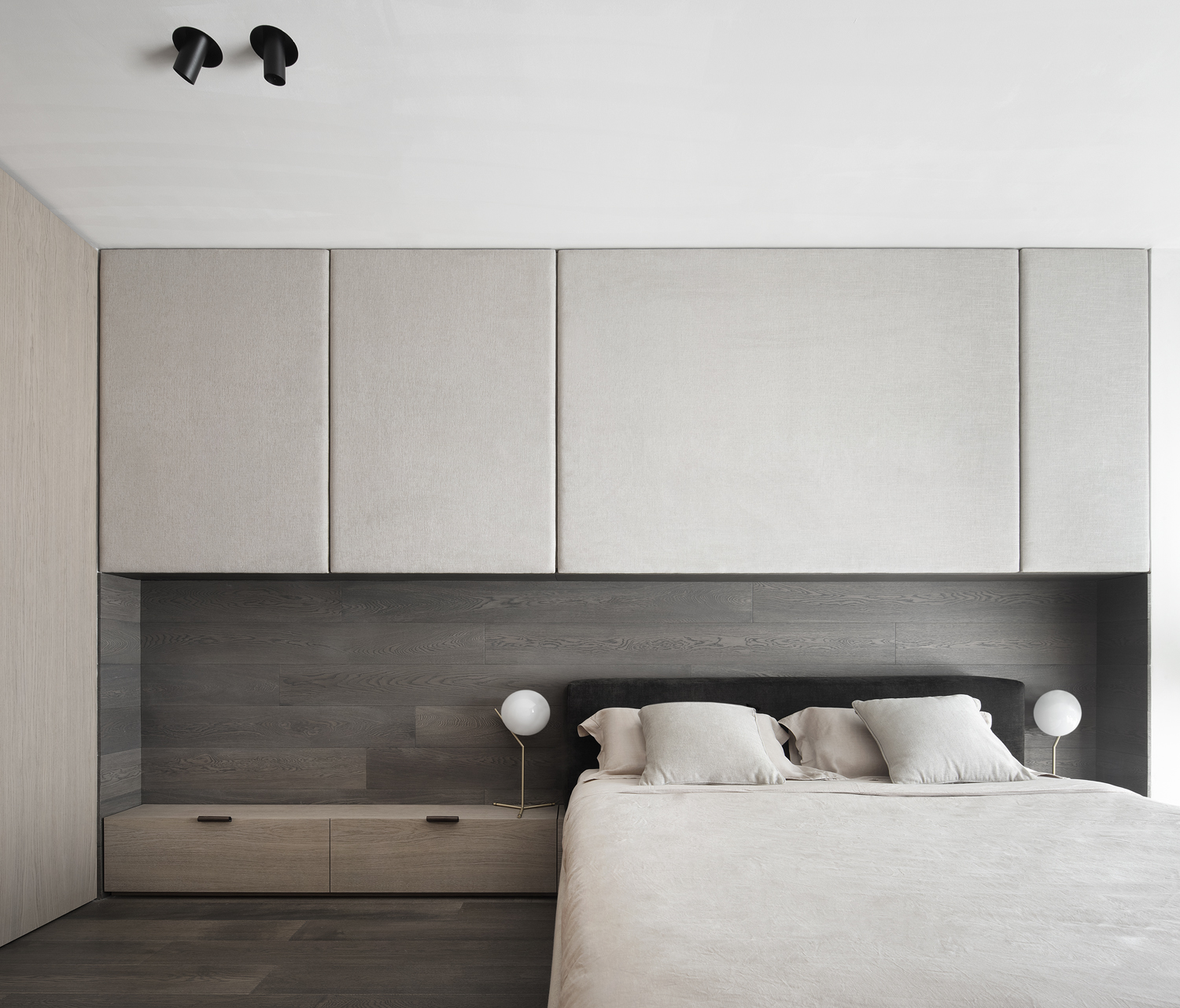 意大利南部河岸的顶层复式公寓-35