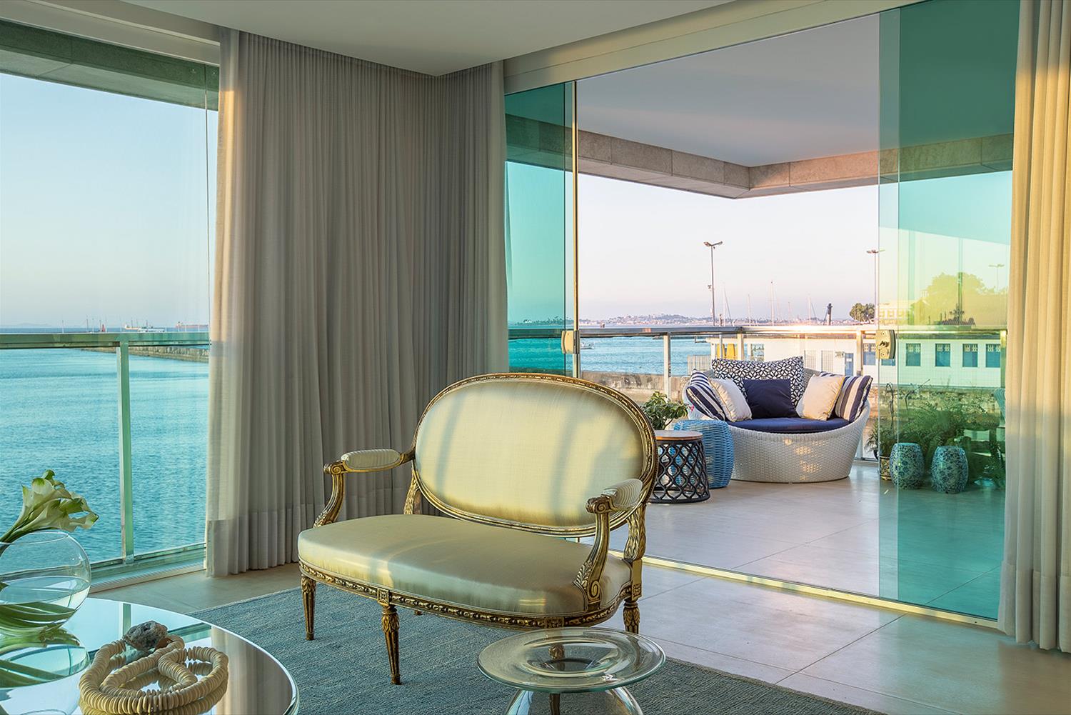 巴西 Apartamento Adelaide | 海湾美景与现代设计的完美融合-12