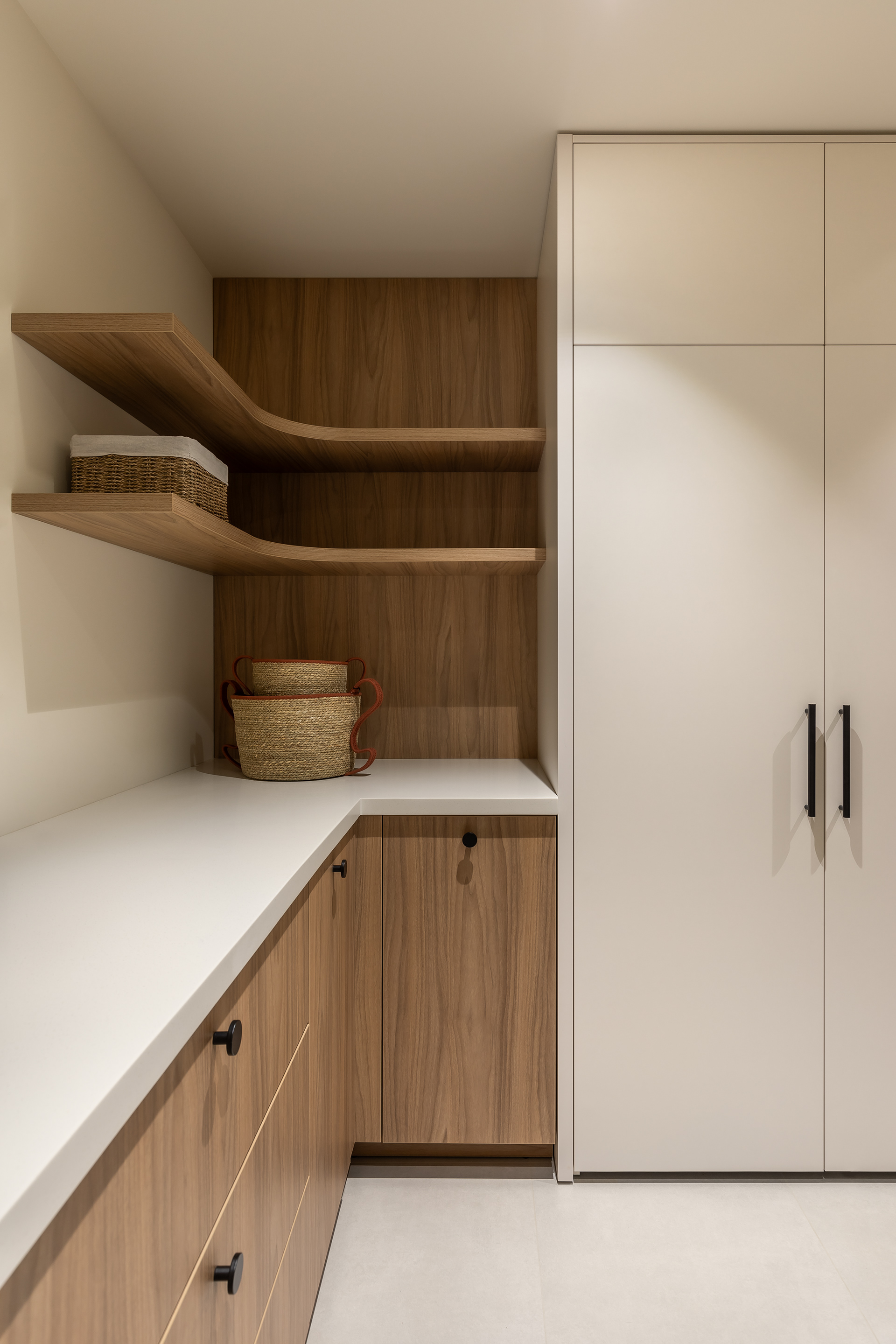 青山别墅（注：house常见可译为房子、住宅、别墅等，这里结合语境GREEN HILLS（青山），别墅表意更合适） 丨UkraineKyiv丨YD interior studio-62