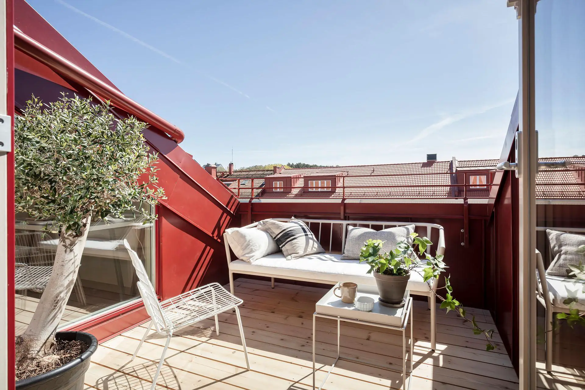 瑞典 35 年建筑 42m2 精致阁楼公寓-22