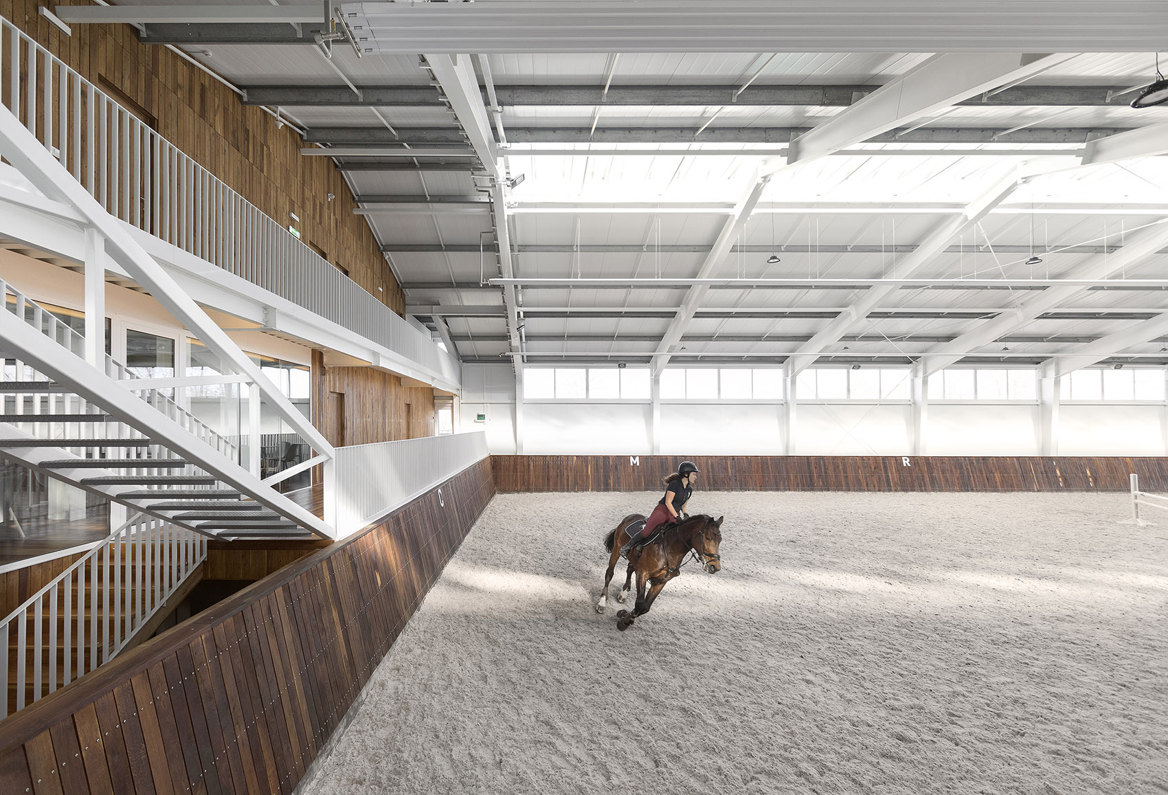 VG马术俱乐部，乌克兰 / Drozdov&Partners-25