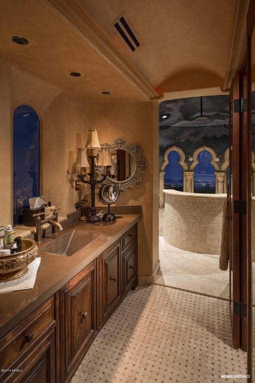 Medieval masterpiece: Italian-inspired gothic villa in Scottsdale-35
