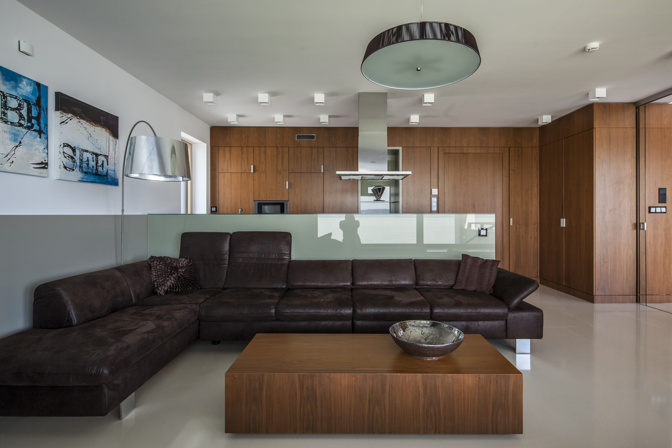 lake side duplex house-32