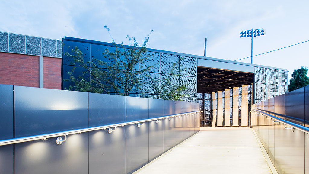 西雅图大学红鹰中心-4