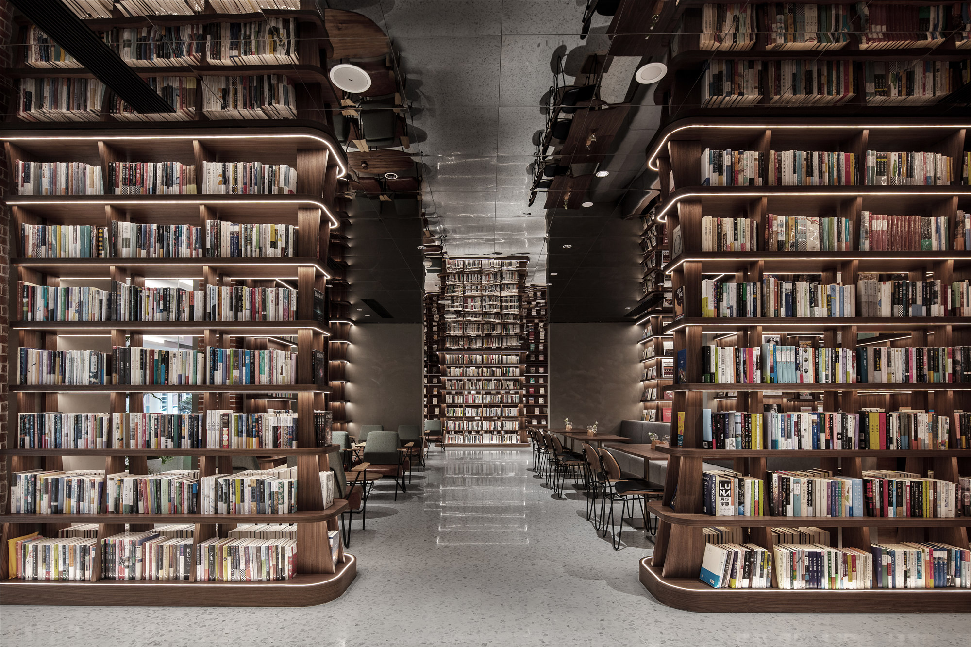 华侨城钟书阁图书馆丨耕文设计-4