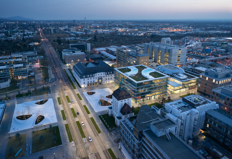 Merck Innovation Center  HENN-3