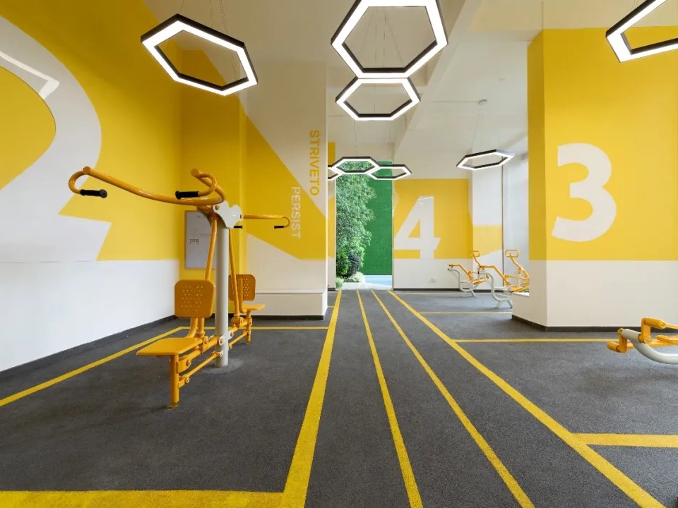 雅居乐清远雅郡架空层空间-9