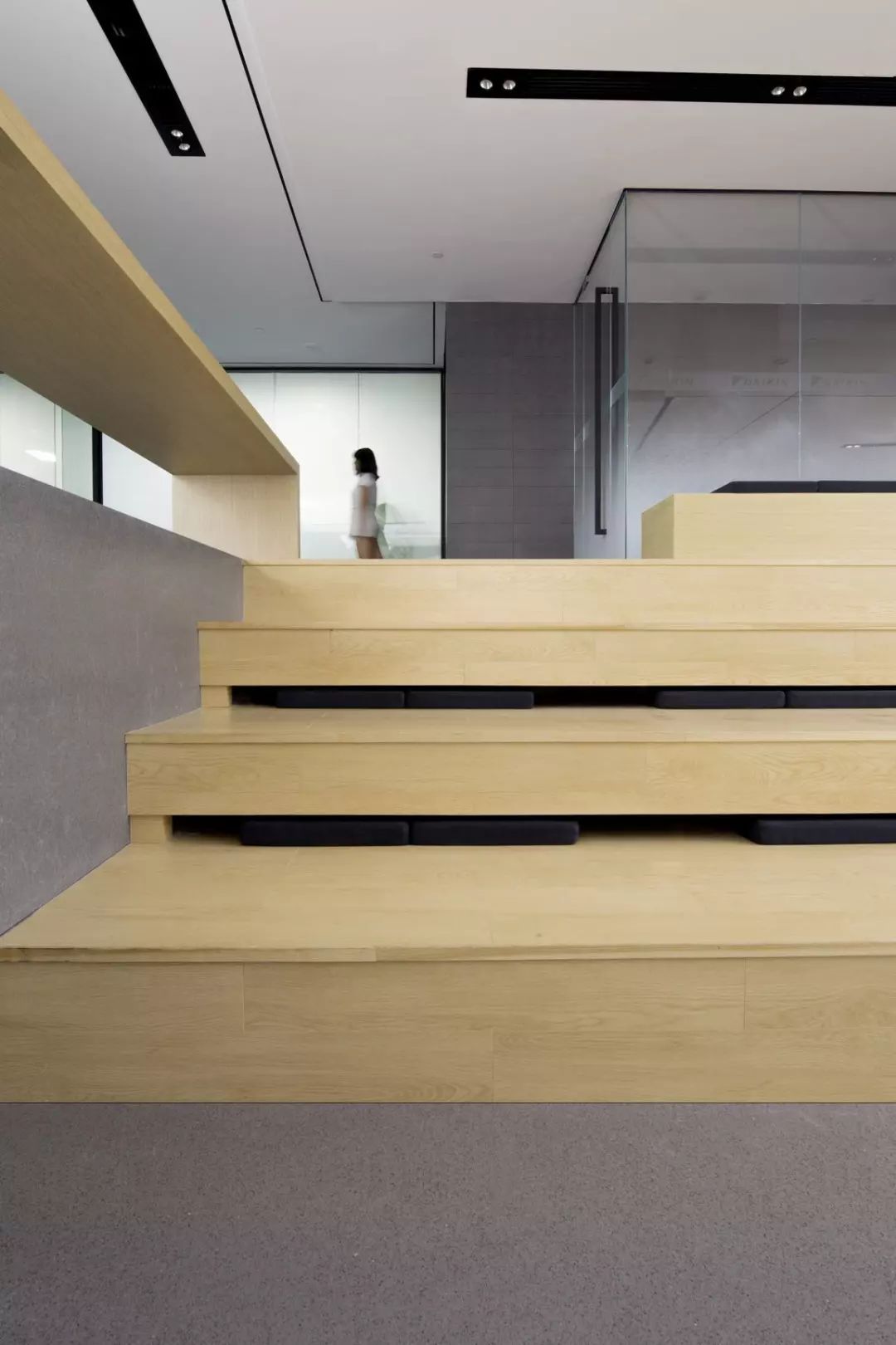 大金(中国)华中总部办公空间-58