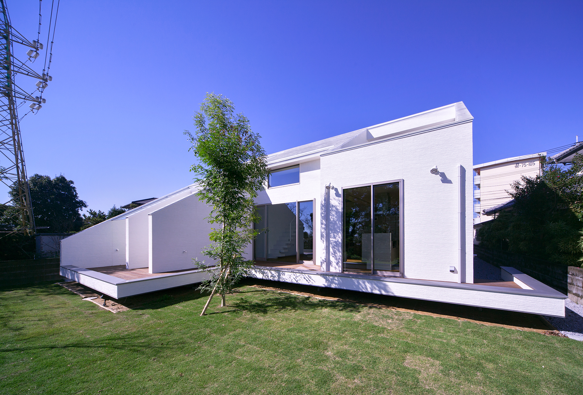 i3-House“山顶造型”－悬崖与风的自然共生-15