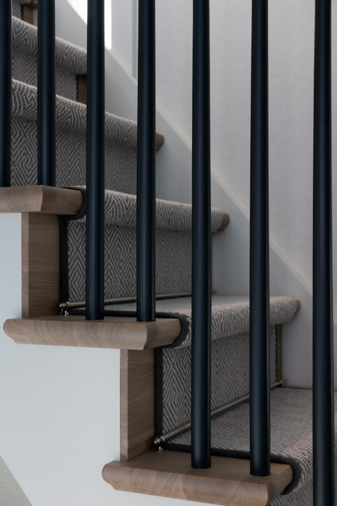 传统度假屋  住宿加早餐工作室

注：B & B常见为Bed and Breakfast的缩写，意为住宿加早餐  -10