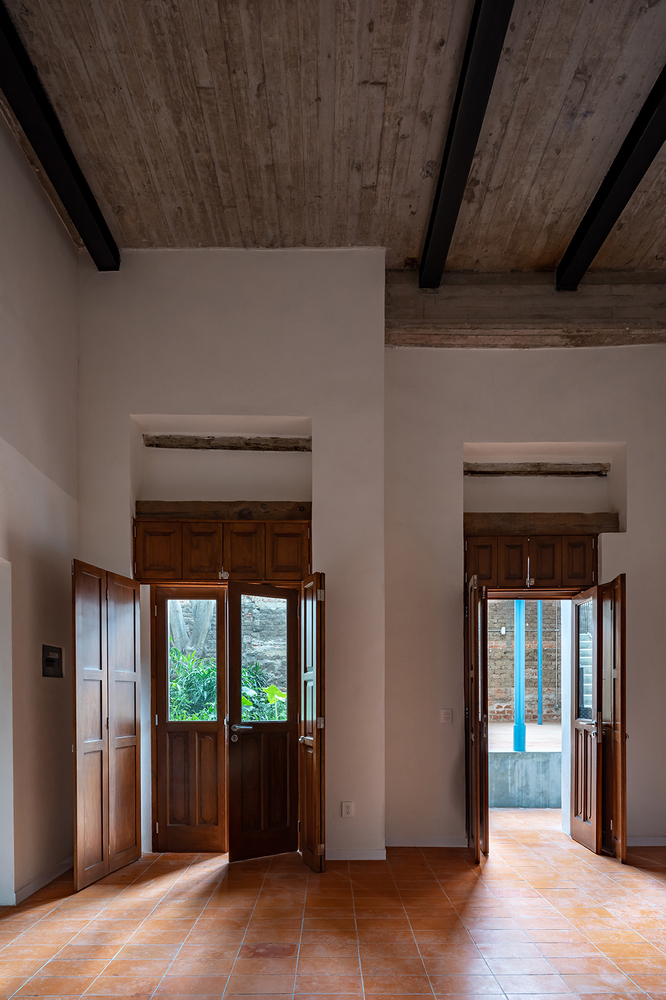 墨西哥城市中心历史建筑改造公寓丨墨西哥墨西哥城丨PRODUCTORA-31