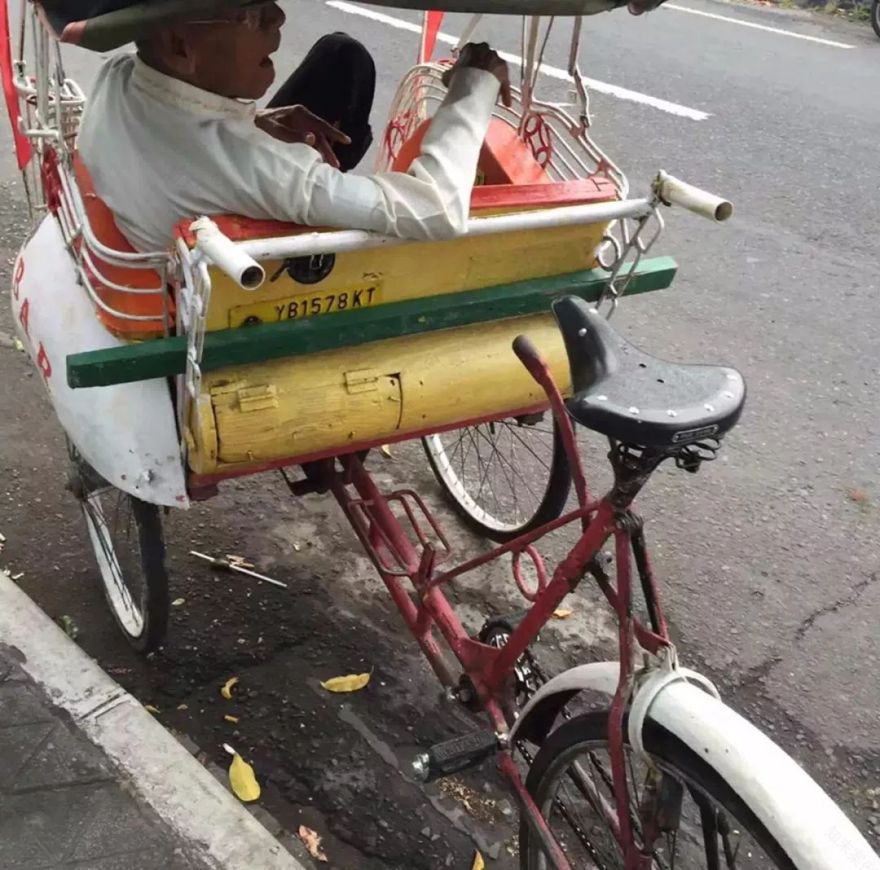 谢柯 | 自由生长的空间诗人-129