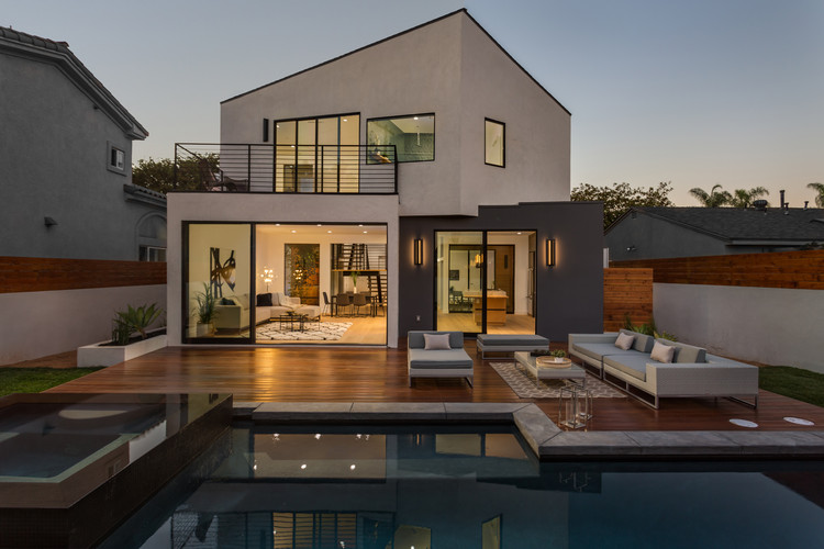 洛杉矶传统社区中的现代“盒子式”住宅-2