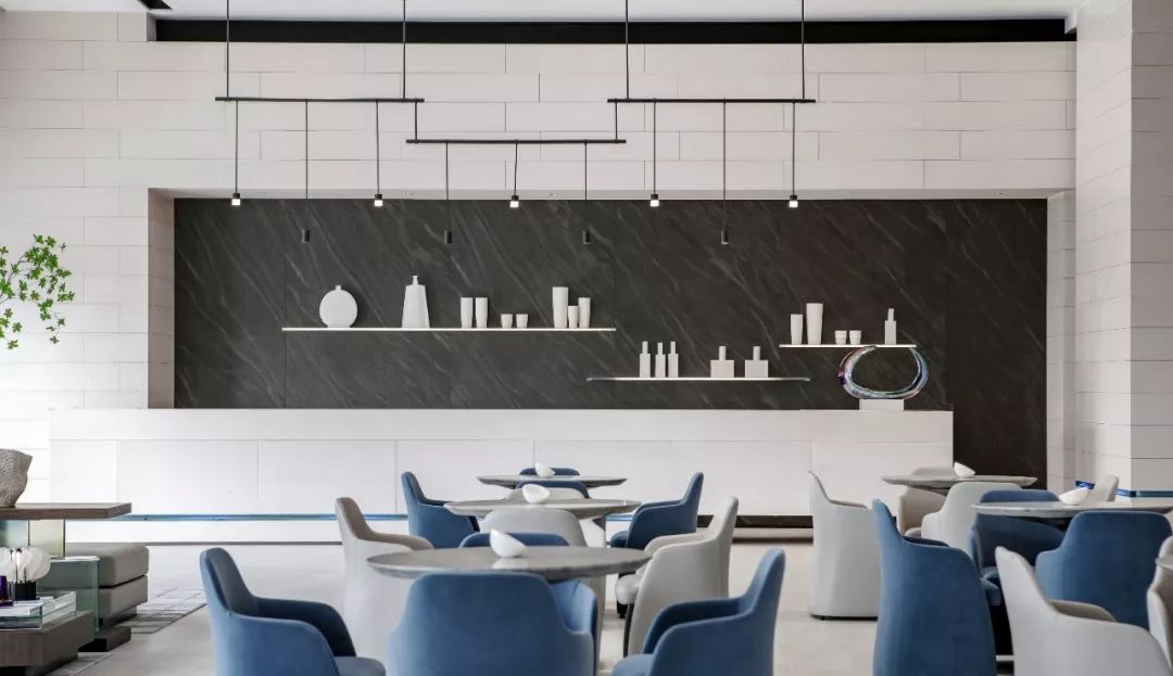 融创·云玺湾体验中心 | 水波荡漾的沉浸式空间设计-29