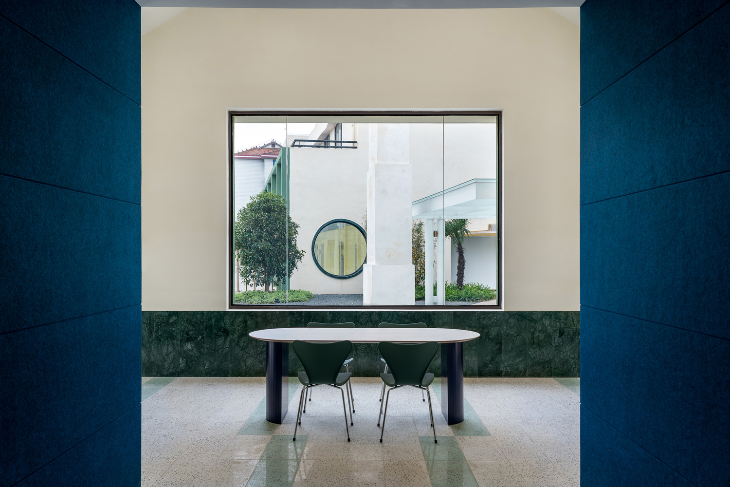 新和社区文化中心 · 绿意环绕的公共空间-23