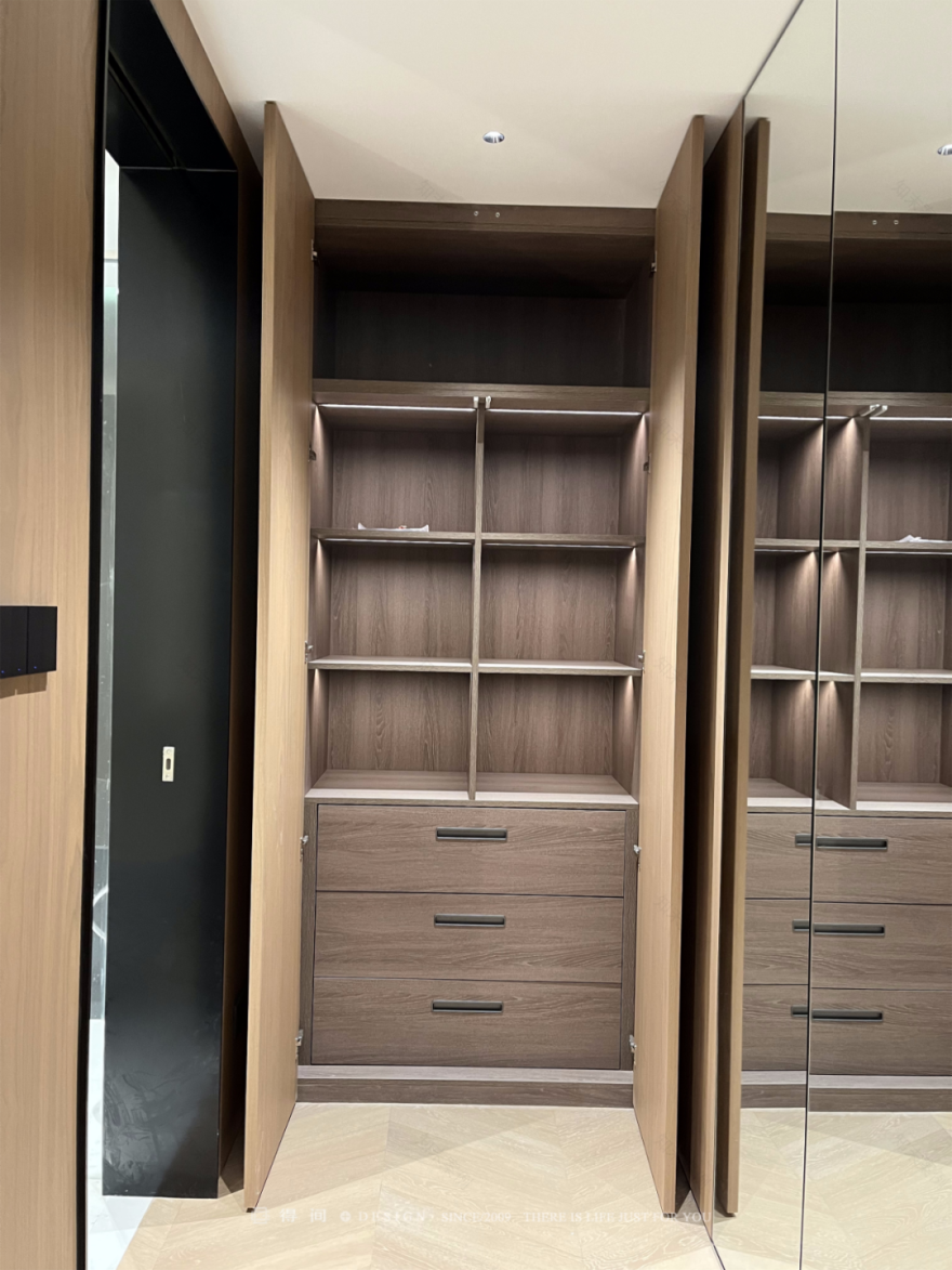 实景首发丨双餐厅、地台儿童房...用治愈系原木住宅给春日来信-166