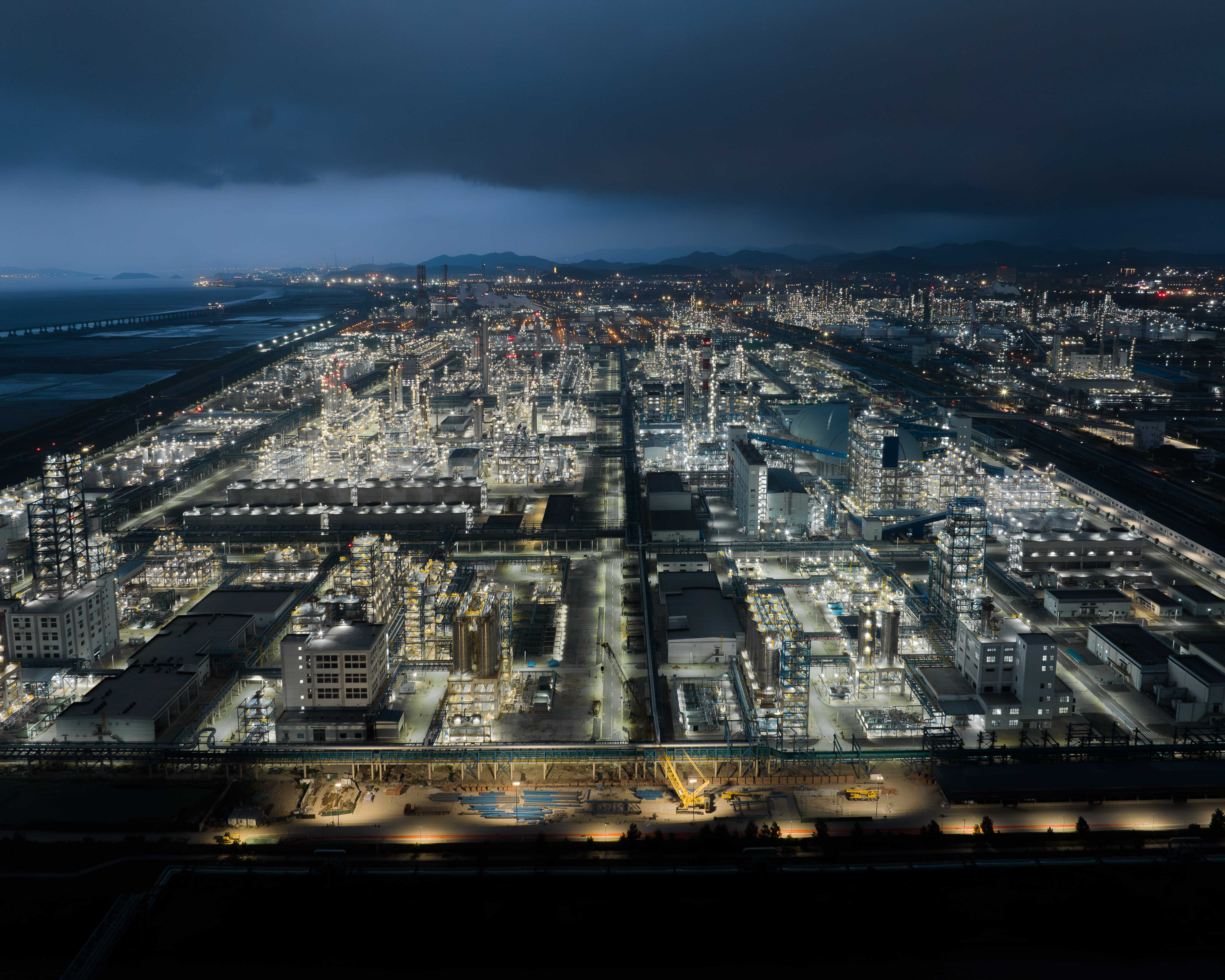 Ningbo Zhenhai Refining & Chemical Co., LTD-1