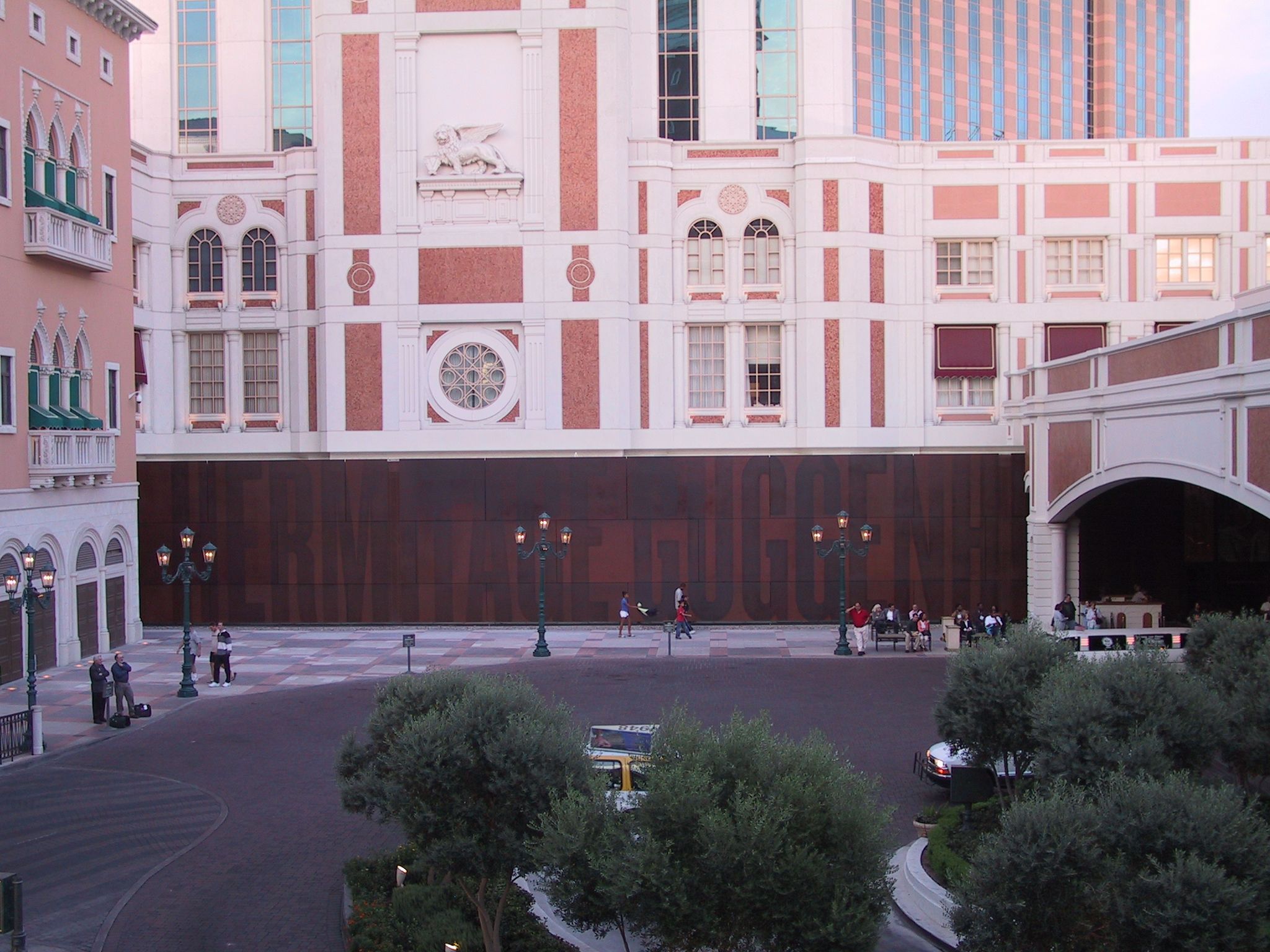 赫尔米特古根海姆博物馆-9