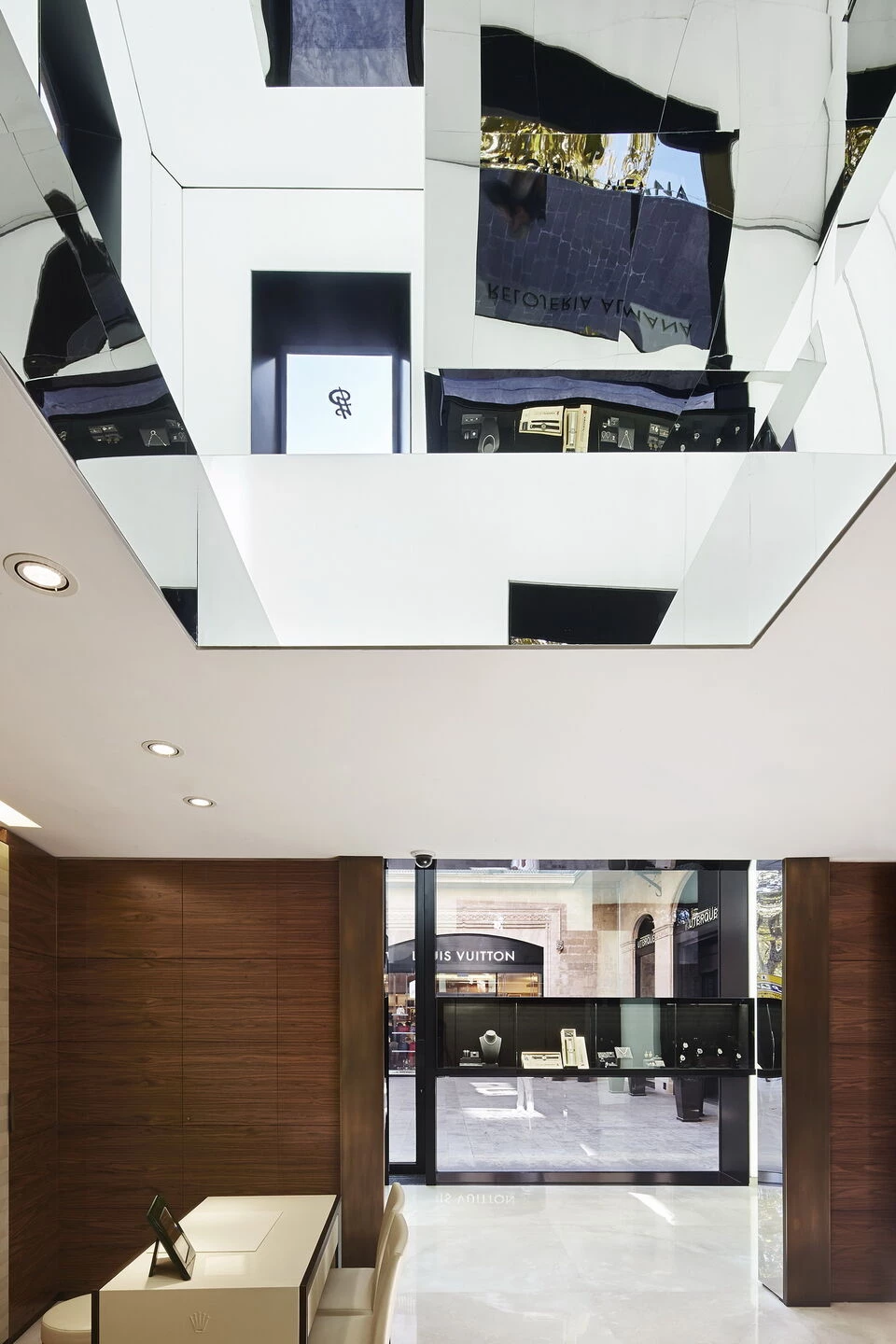 Relojería Alemana Born 珠宝店丨西班牙丨OHLAB-13