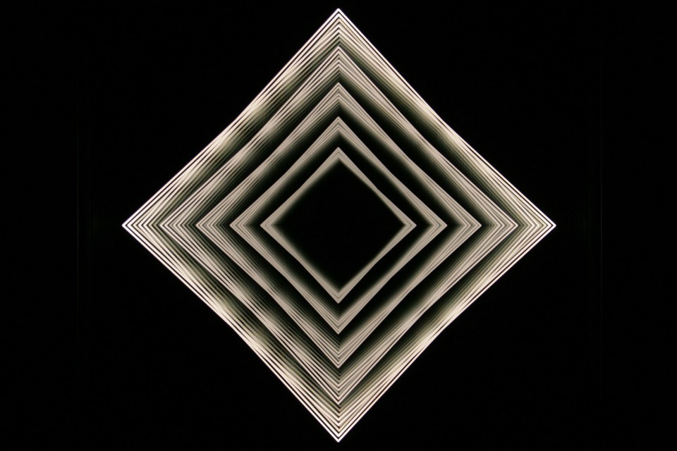 光影游戏 · 巴黎国际艺术节参展作品 Bardula-18