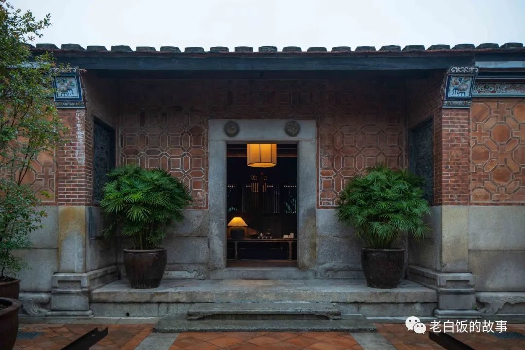 自然生机与古老建筑的碰撞——鼓浪屿二三丛-23