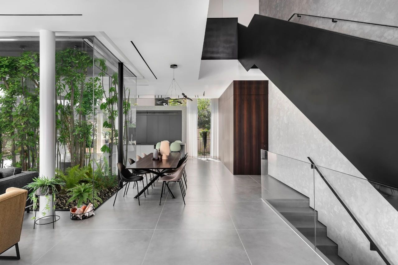 特拉维夫的隐蔽之家丨以色列特拉维夫丨Dan and Hila Israelevitz-18