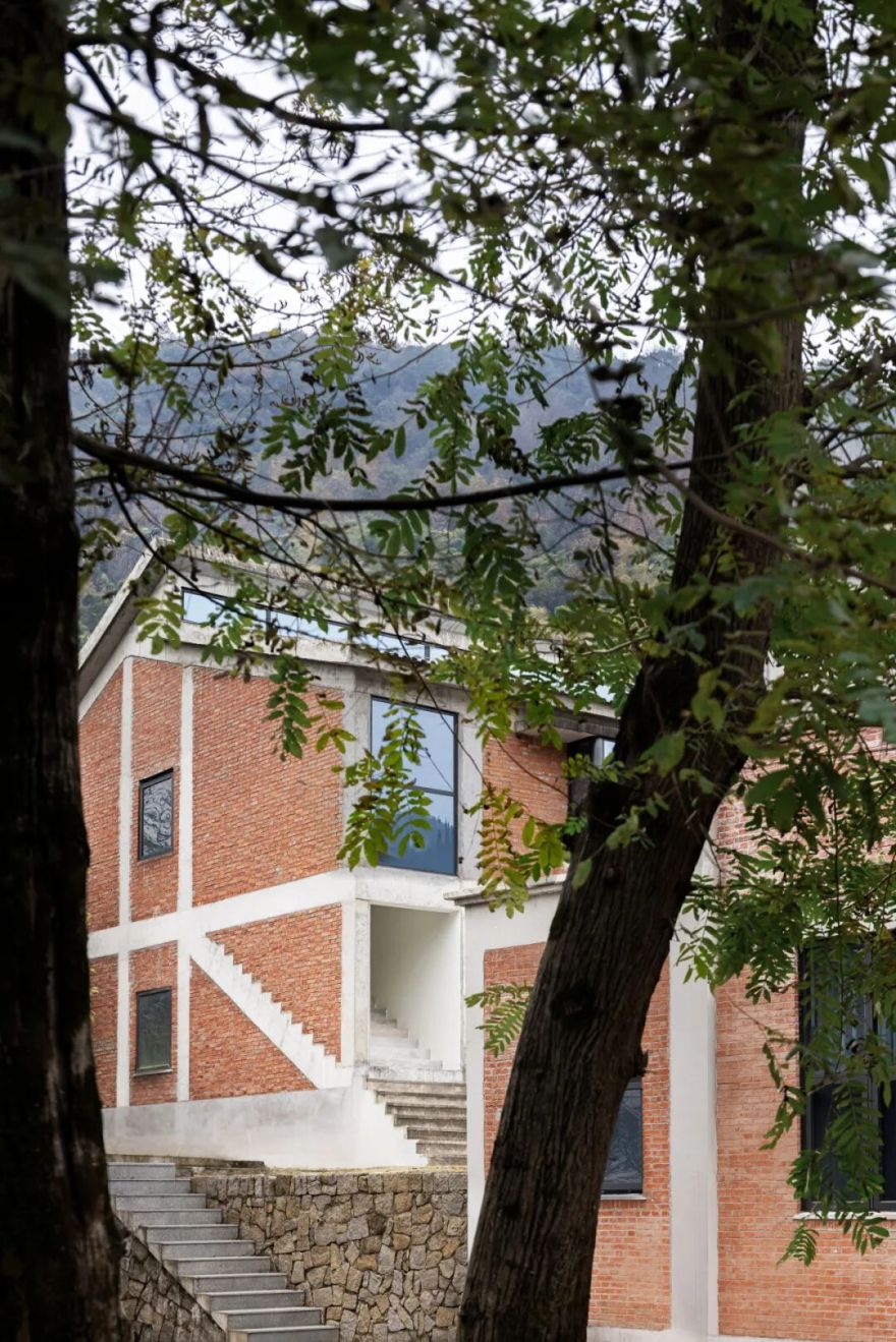 池州红专记民宿丨中国池州丨苏州右见商业-85