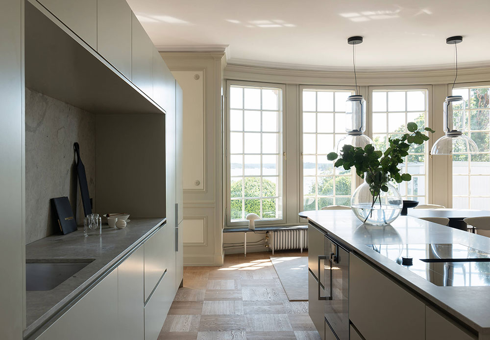 瑞典水岸豪华别墅 | 古典与现代的完美结合-5