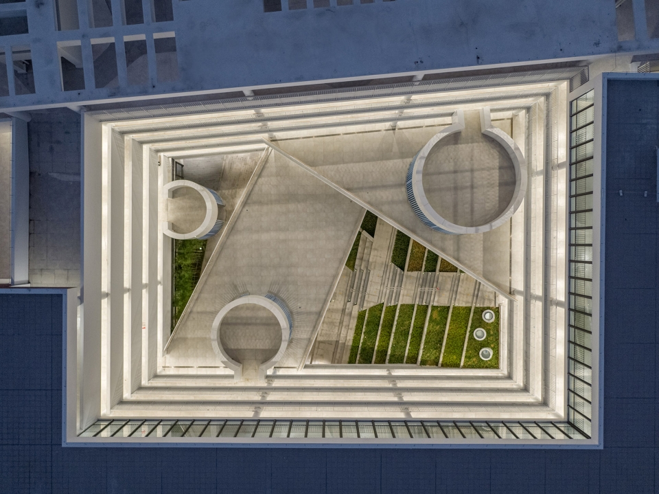 华中师范大学附属龙园学校 | 绿色校园,互动空间-25