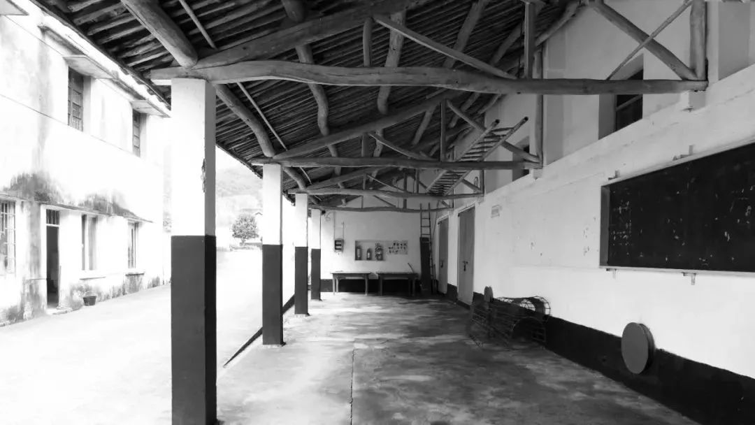 8个经典老建筑改造:老厂房、祖宅、乡村小学、空心村...
-35