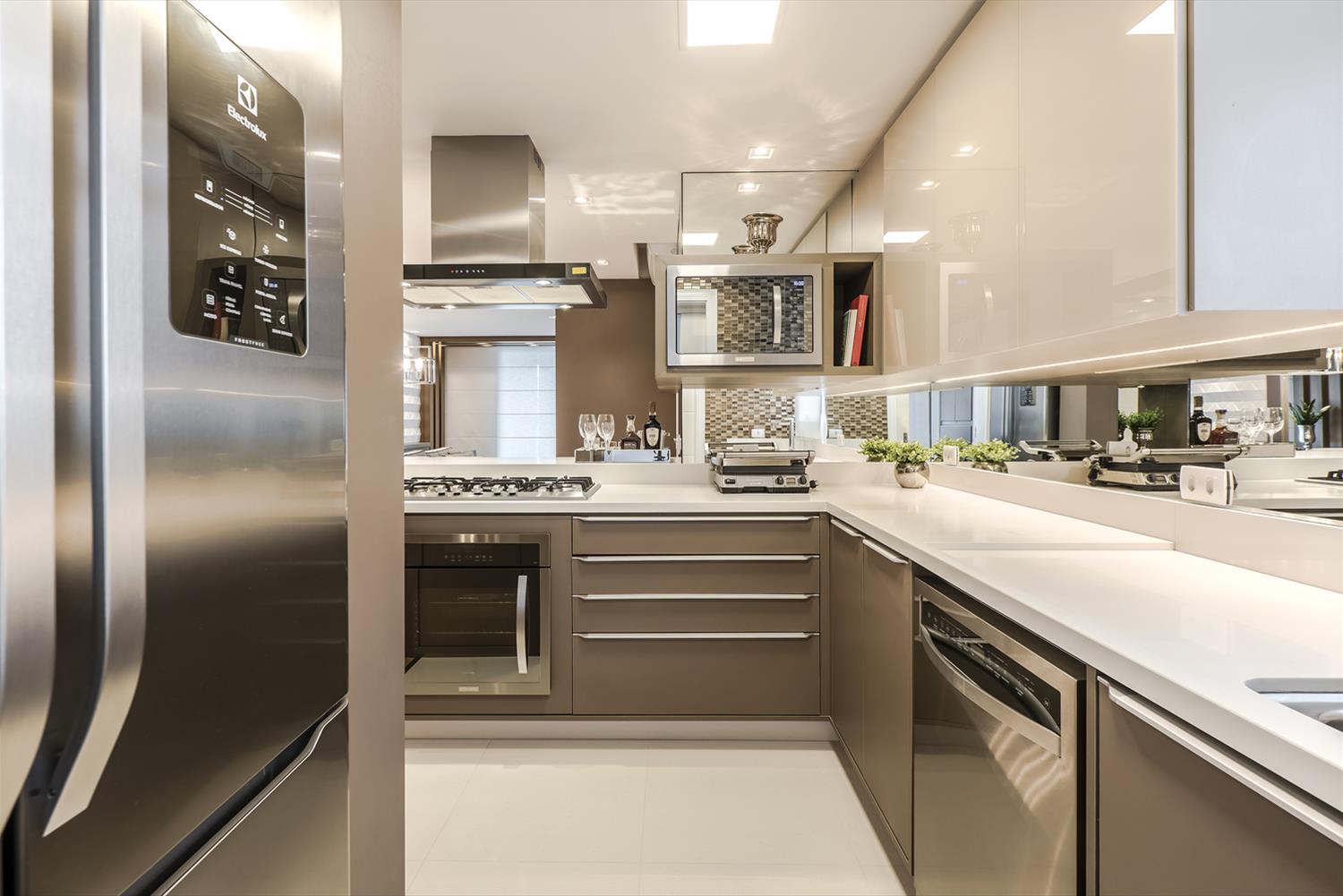 巴西 Griff Arquitetura 设计的温馨家庭公寓-5