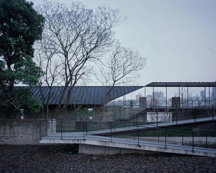 杨树浦六厂滨江公共空间更新·边园丨中国上海丨致正建筑工作室,刘宇扬建筑事务所,大舍建筑设计事务所-2