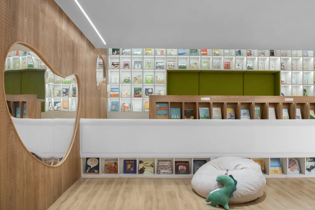 重庆豌豆种子绘本馆——复合审美与实用性的完美结合-34