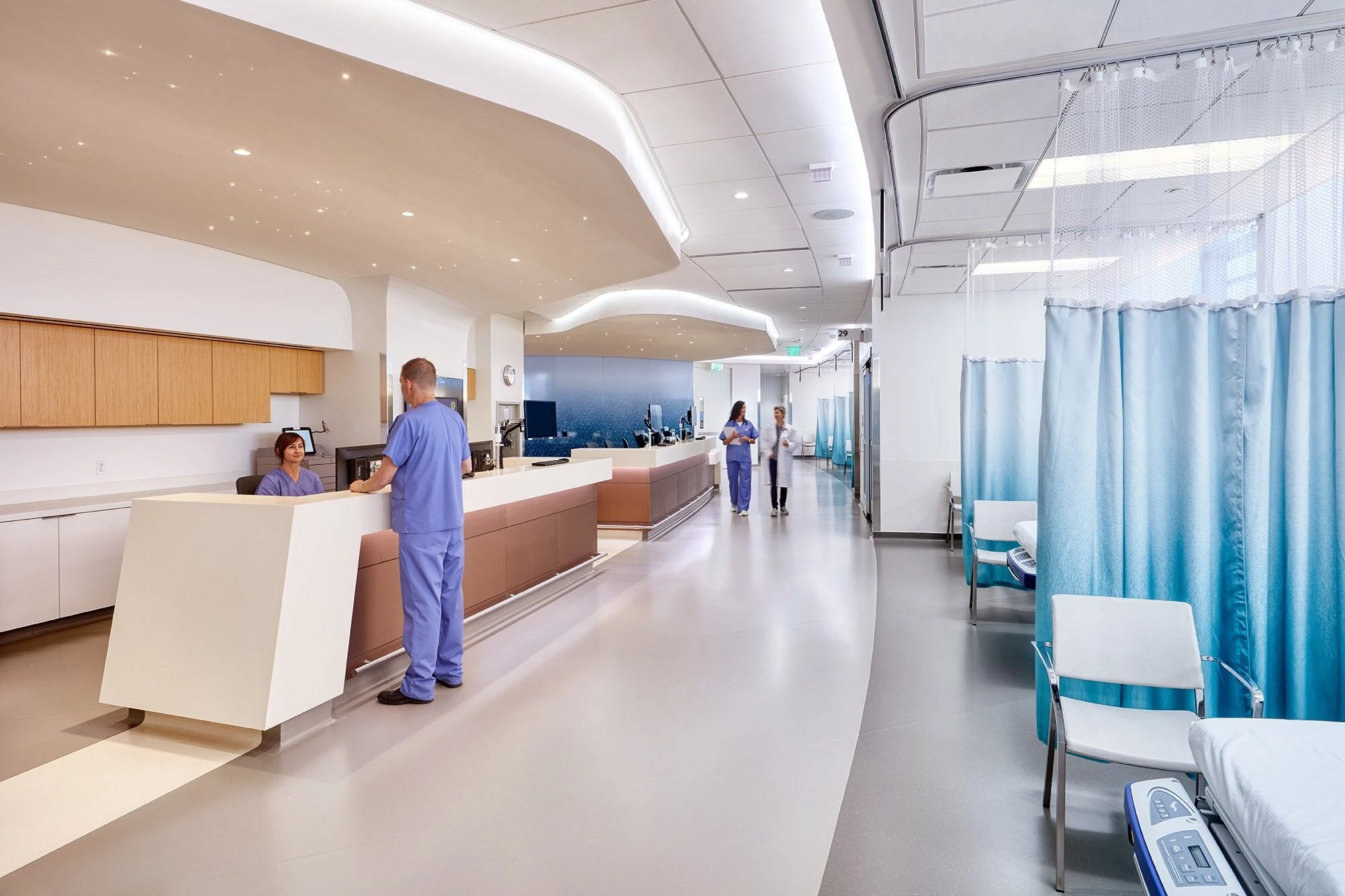 Cedars-Sinai Outpatient Surgery Suite | CO Architects | Archello-7