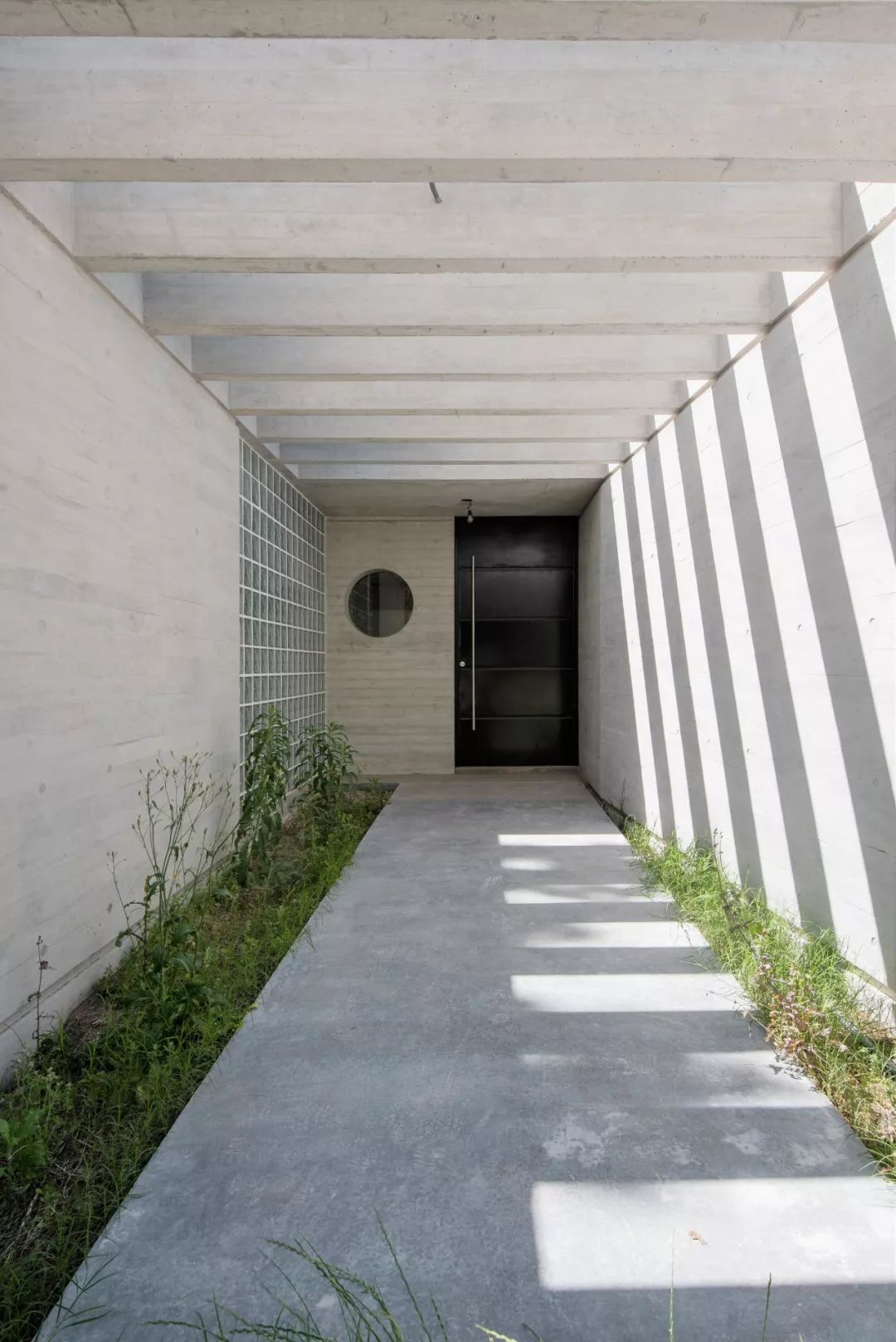 Galera 建筑工作室 | 光、空间与形式的平衡探索-11