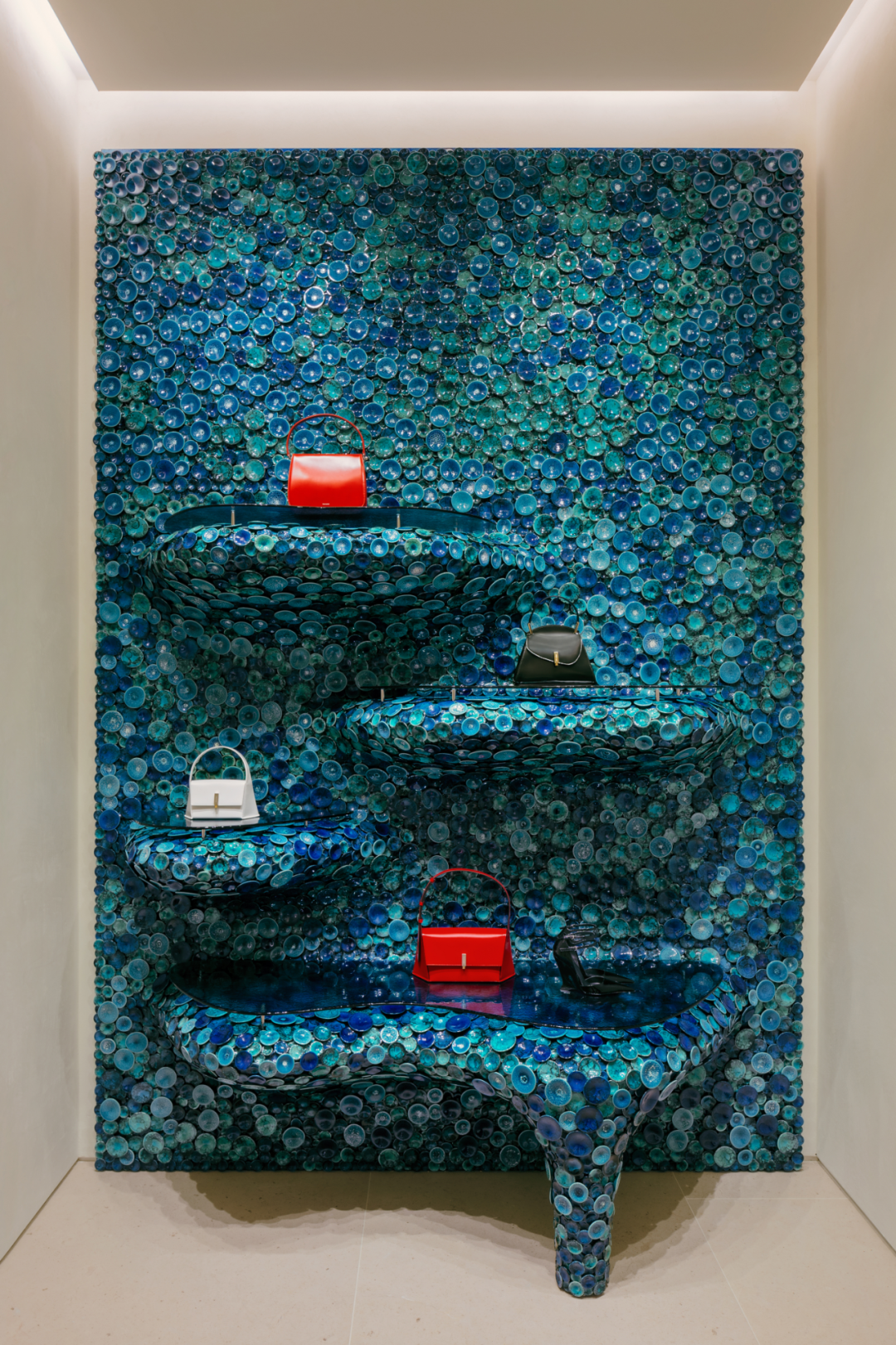 米兰盛宴:Ferragamo 旗舰店重塑经典丨意大利米兰丨Vincent Van Duysen-8