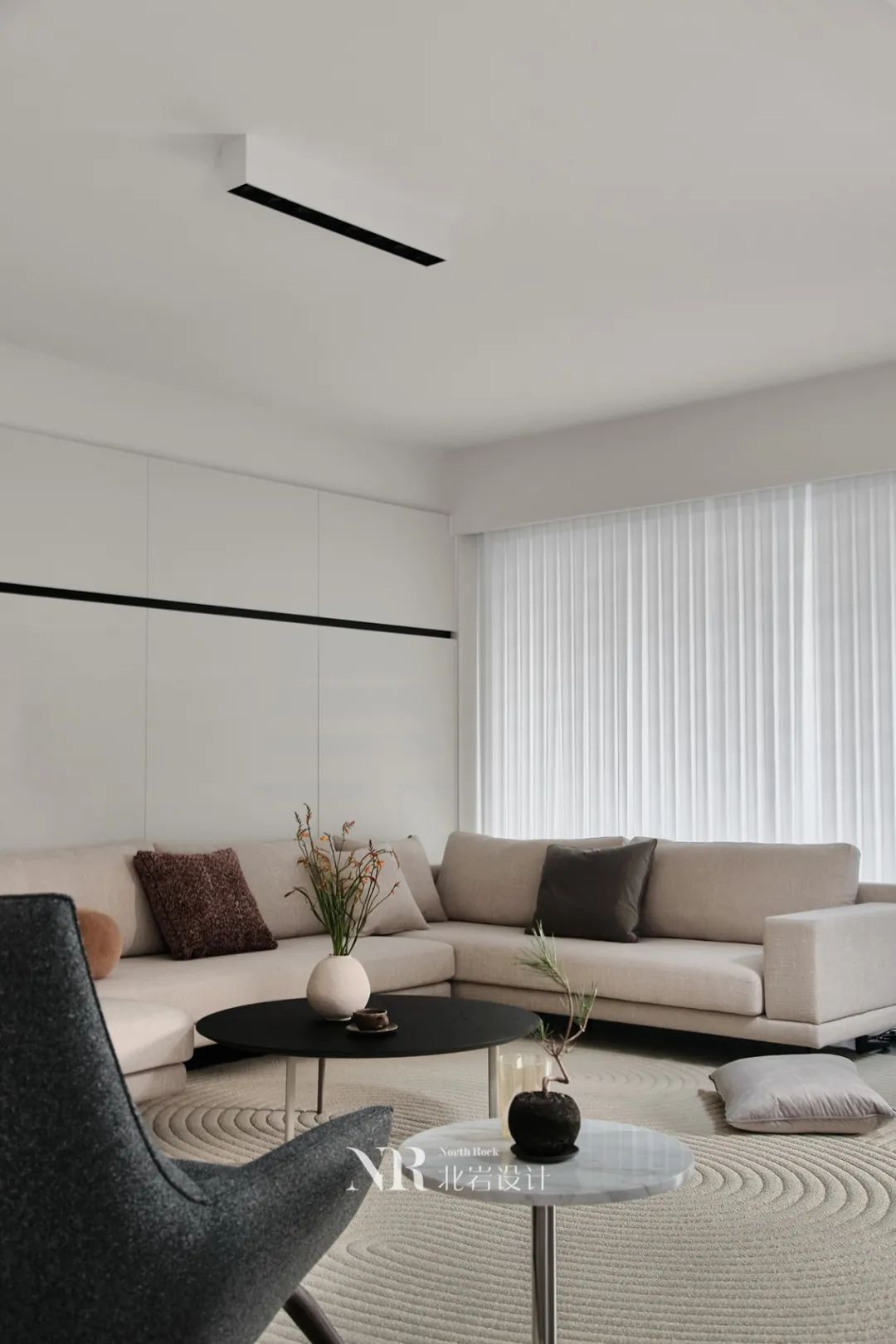 光影里的家 · 通透大宅的舒适设计丨中国南京丨北岩设计-25