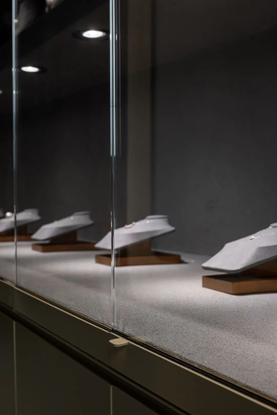 荟玥珠宝店丨中国广州丨PDD深点设计-50