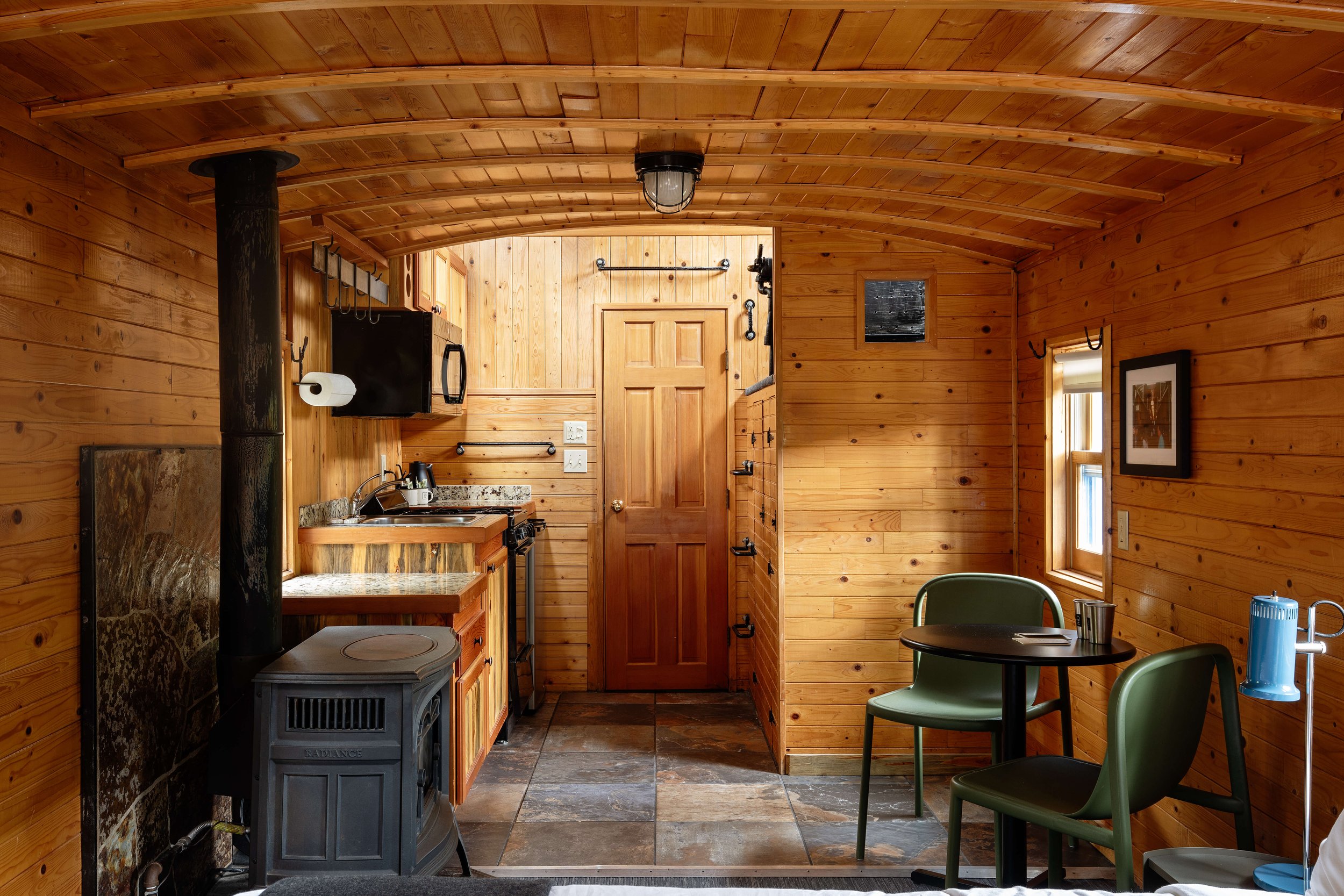 LOGE Glacier酒店翻新项目丨美国蒙大拿丨Vida Design-84