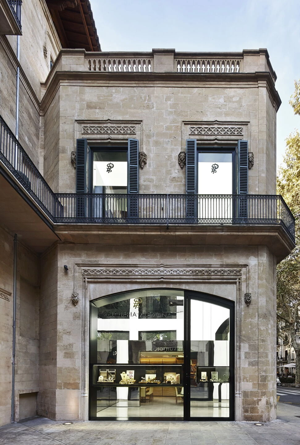 Relojería Alemana Born 珠宝店丨西班牙丨OHLAB-5