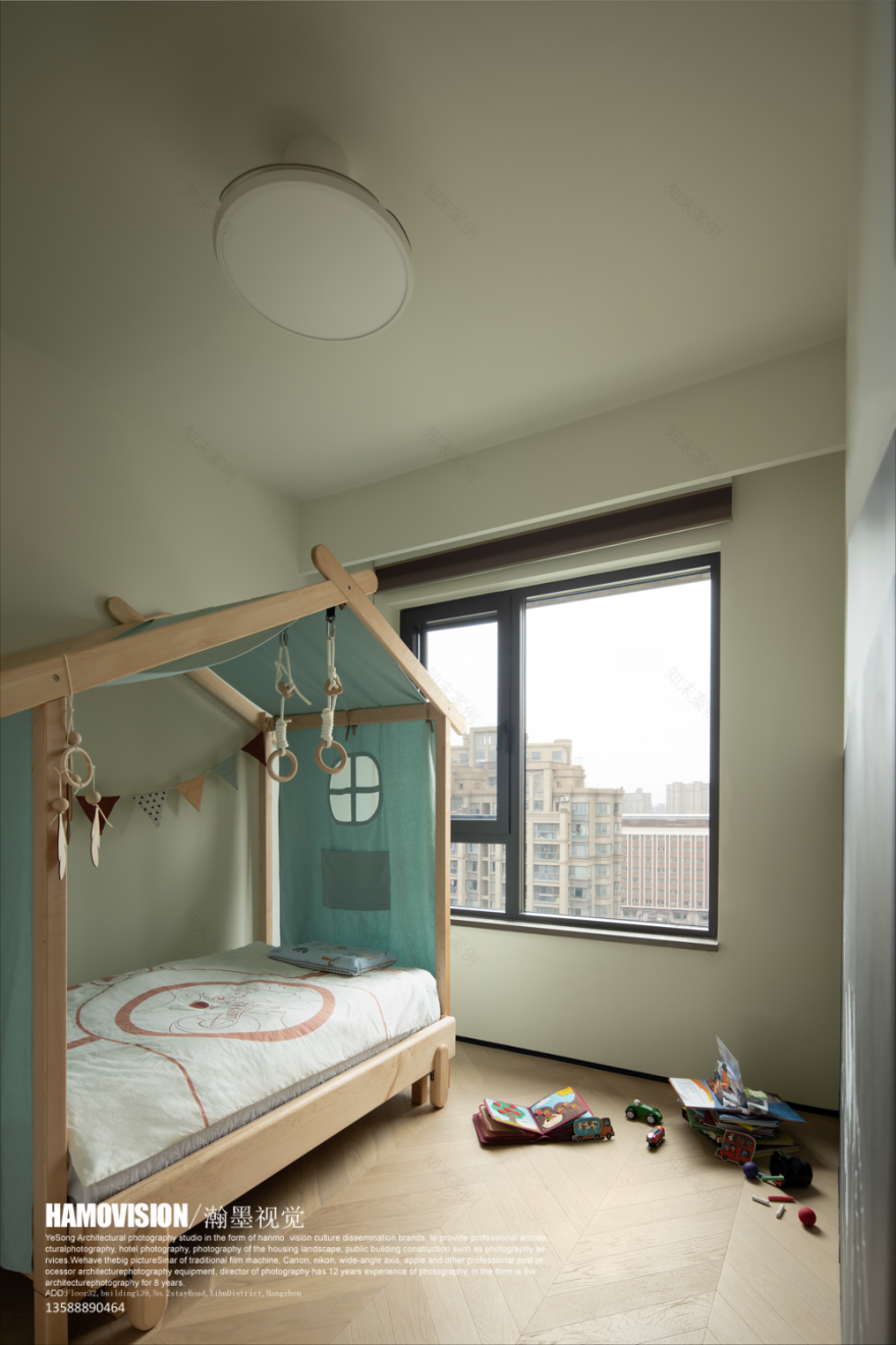 奶油色空间中的极简艺术丨中国上海丨年·演播室-57