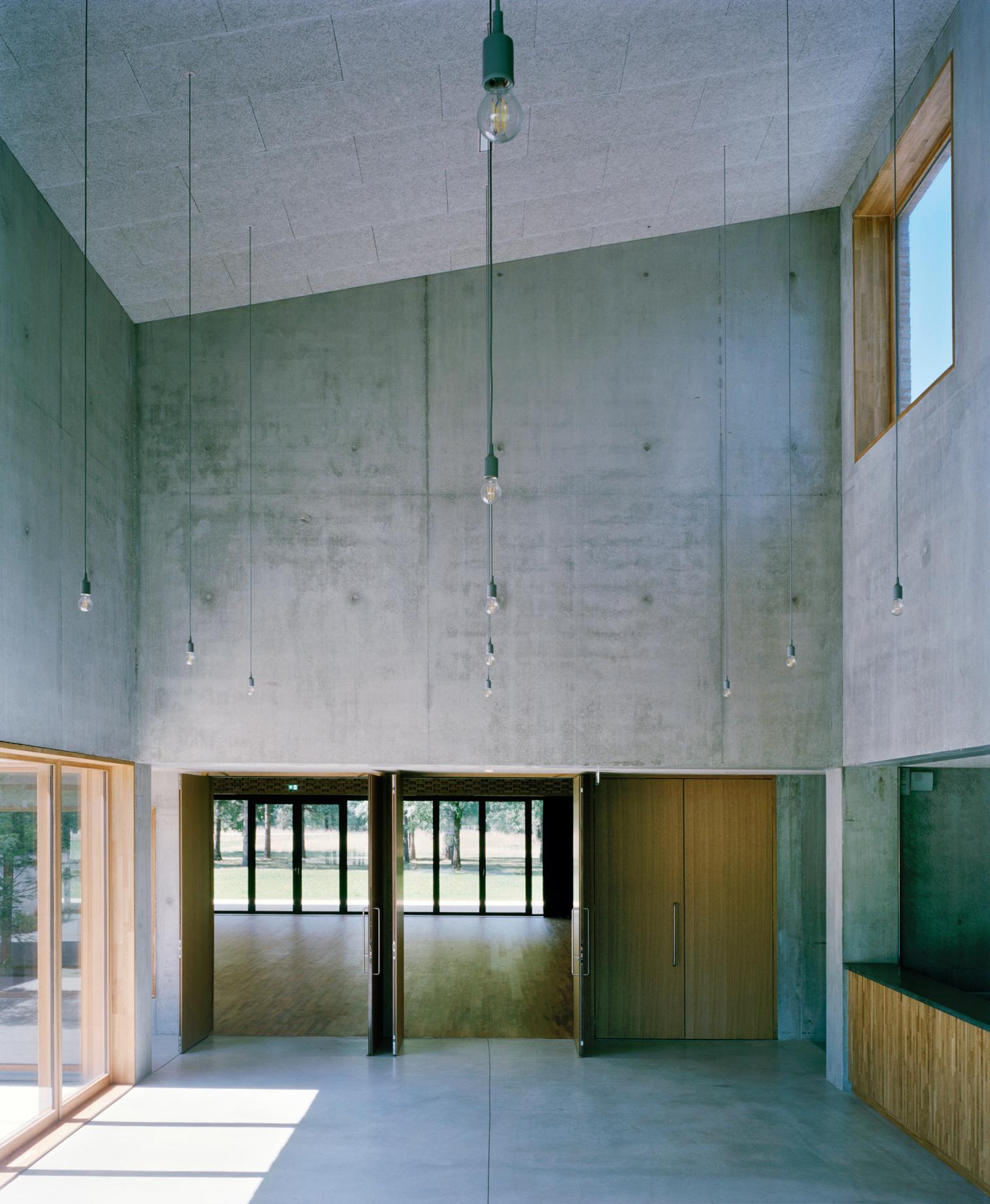 法国 Saint Jean de Boiseau 文化中心丨RAUM-12