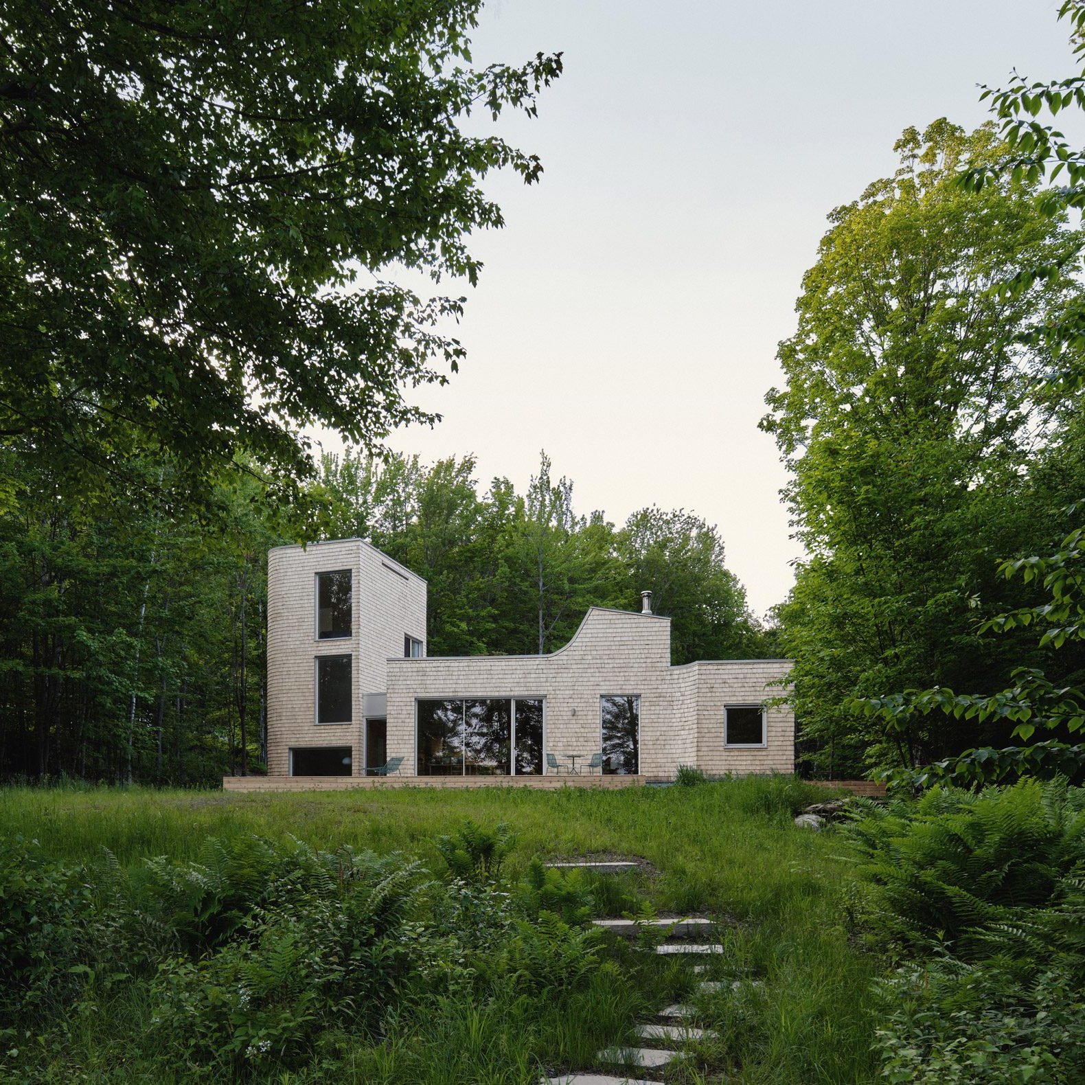 Dezeen's top five houses of October 2025-28